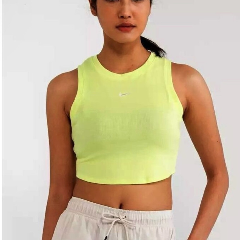 NWT Nike Sportwear Essentials Ribbed Cropped Tank Top - Size XS